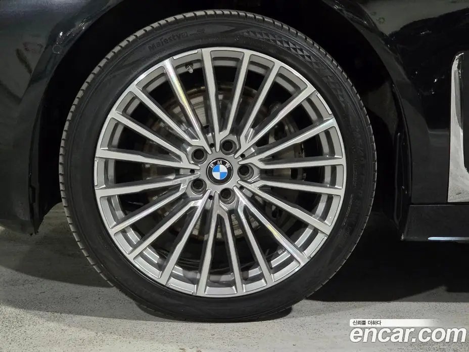 BMW 7 серия 2021 3.0 автомат (гидро), фото 5 BMW 7 серия 2021 3.0 автомат (гидро), фото 5