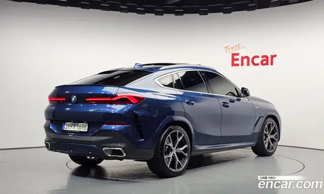BMW X6 2023 3.0 автомат (гидро), миниатюра 2