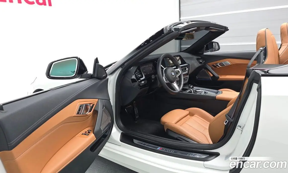 BMW Z4 2023 3.0 автомат (гидро), фото 13