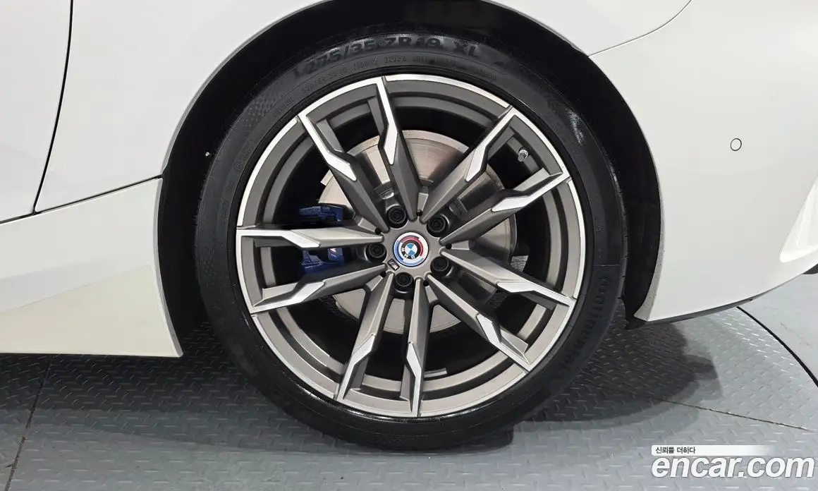 BMW Z4 2023 3.0 автомат (гидро), фото 7