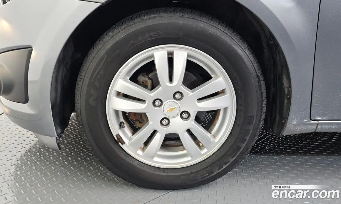 Chevrolet Aveo 2014 1.6 автомат (гидро), фото 4