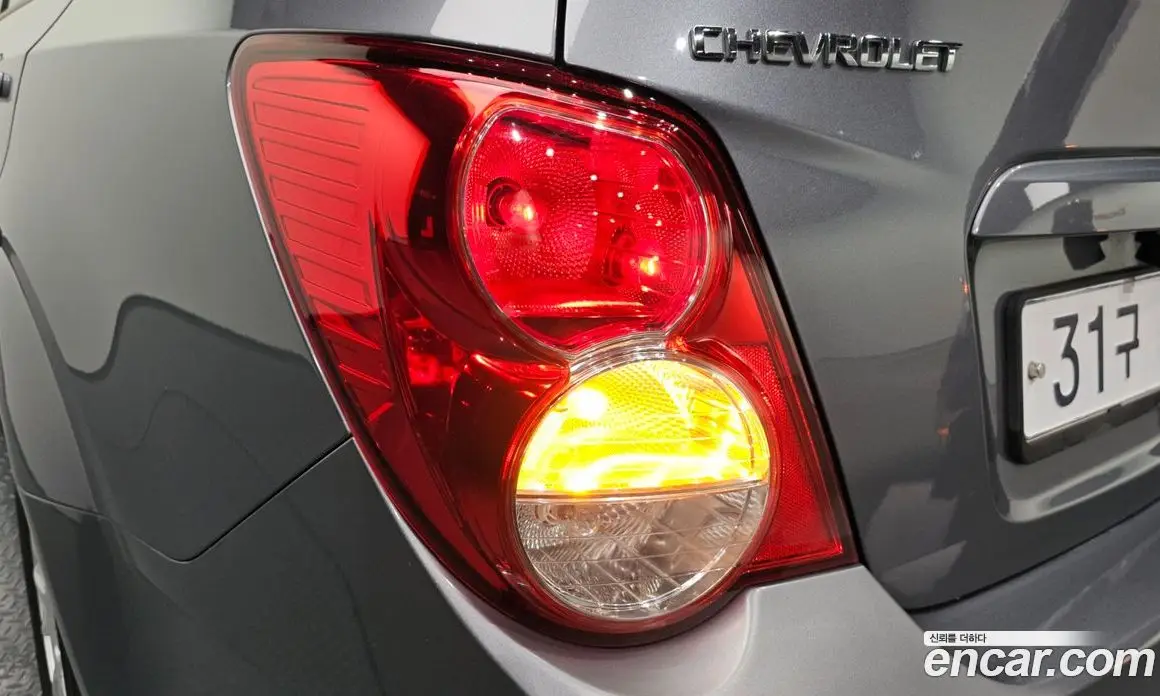 Chevrolet Aveo 2014 1.6 автомат (гидро), фото 8
