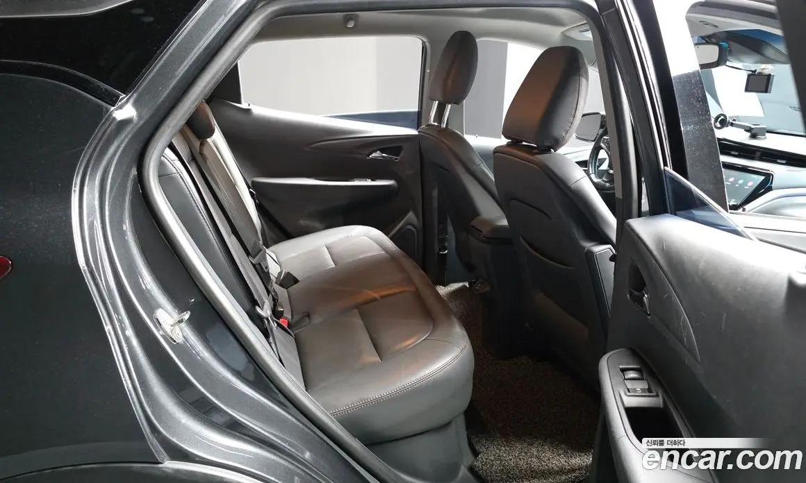 Chevrolet Bolt EV 2018 0.2 автомат (гидро), фото 12 Chevrolet Bolt EV 2018 0.2 автомат (гидро), фото 12