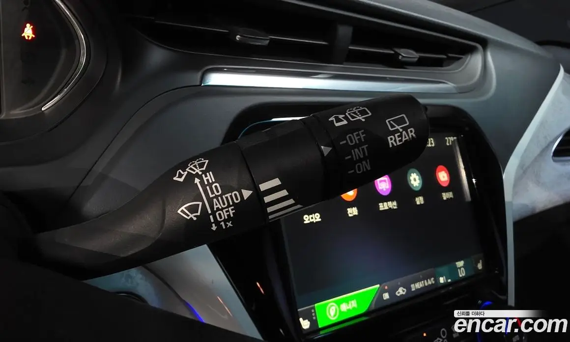 Chevrolet Bolt EV 2018 0.2 автомат (гидро), фото 17 Chevrolet Bolt EV 2018 0.2 автомат (гидро), фото 17