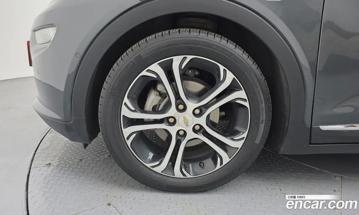 Chevrolet Bolt EV 2019 0.3 автомат (гидро), фото 5 Chevrolet Bolt EV 2019 0.3 автомат (гидро), фото 5