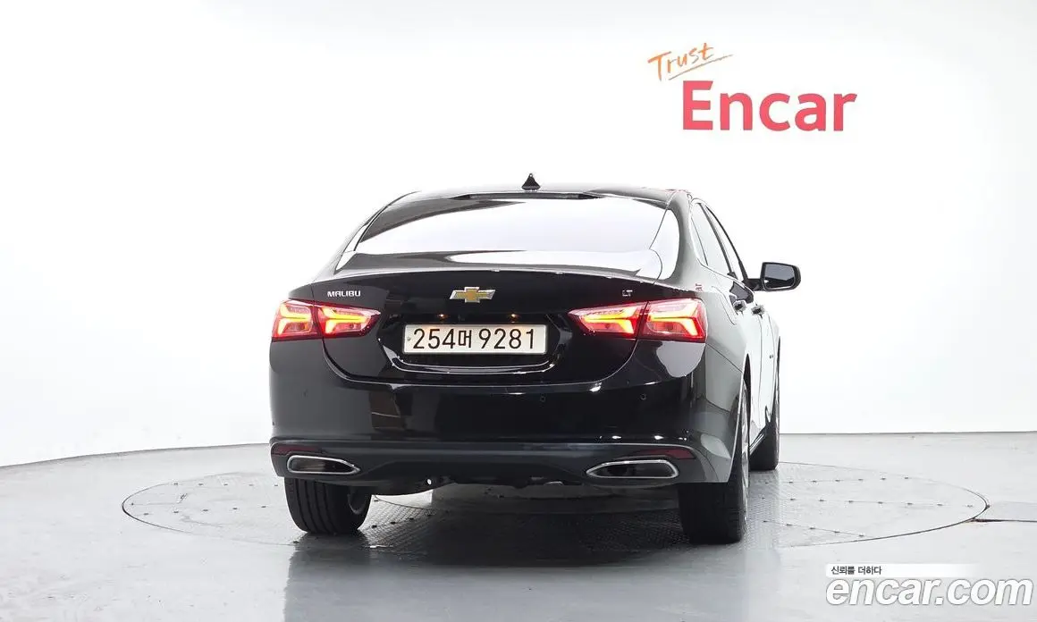 Chevrolet Malibu 2022 2.0 автомат (гидро), фото 4