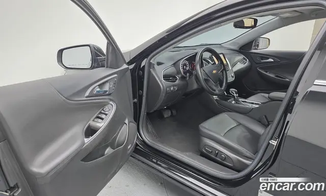 Chevrolet Malibu 2022 2.0 автомат (гидро), миниатюра 10