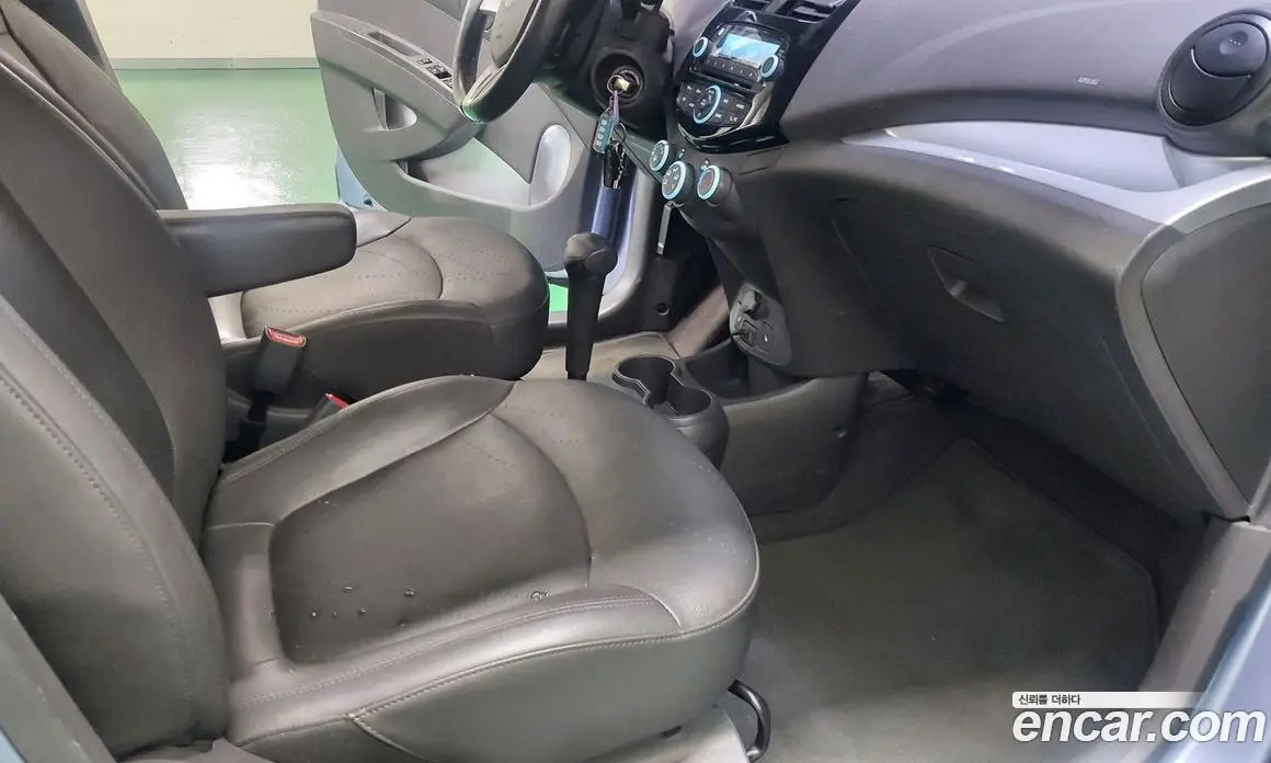Chevrolet Spark 2014 1.0 автомат (гидро), фото 7 Chevrolet Spark 2014 1.0 автомат (гидро), фото 7