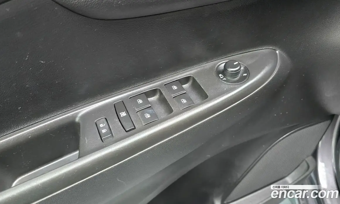 Chevrolet Spark 2016 1.0 автомат (гидро), фото 25