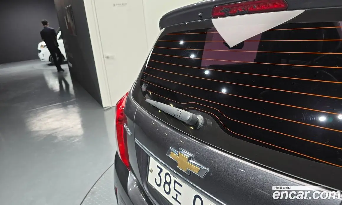 Chevrolet Spark 2016 1.0 автомат (гидро), фото 34