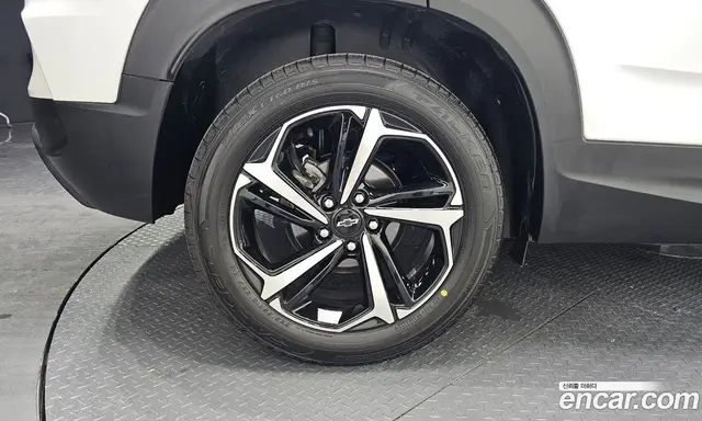 Chevrolet TrailBlazer 2022 1.3 автомат (гидро), миниатюра 4