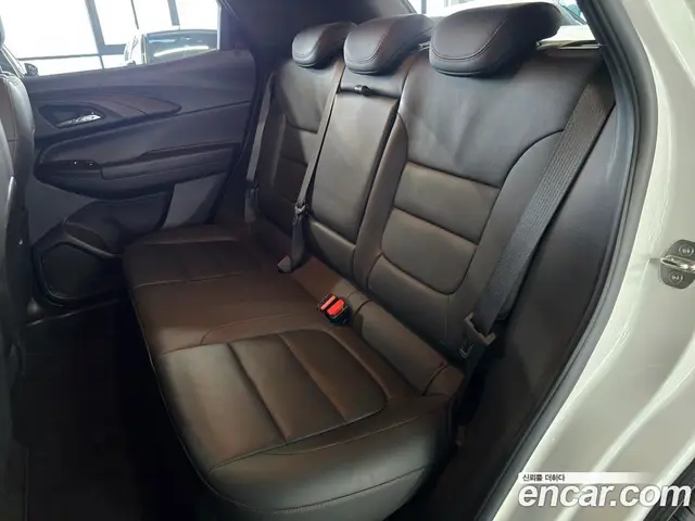 Chevrolet TrailBlazer 2022 1.3 автомат (гидро), миниатюра 12
