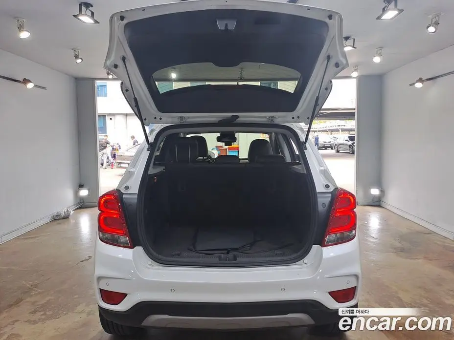 Chevrolet Trax 2017 1.6 автомат (гидро), фото 18 Chevrolet Trax 2017 1.6 автомат (гидро), фото 18