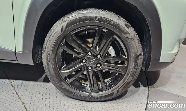 Chevrolet Trax 2025 1.2 автомат (гидро), миниатюра 7