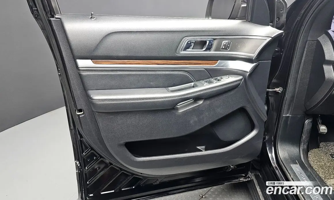 Ford Explorer 2019 2.3 автомат (гидро), фото 14 Ford Explorer 2019 2.3 автомат (гидро), фото 14