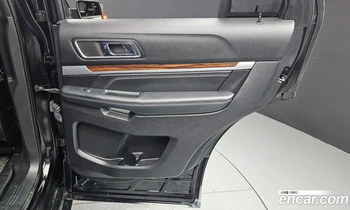 Ford Explorer 2019 2.3 автомат (гидро), фото 15 Ford Explorer 2019 2.3 автомат (гидро), фото 15