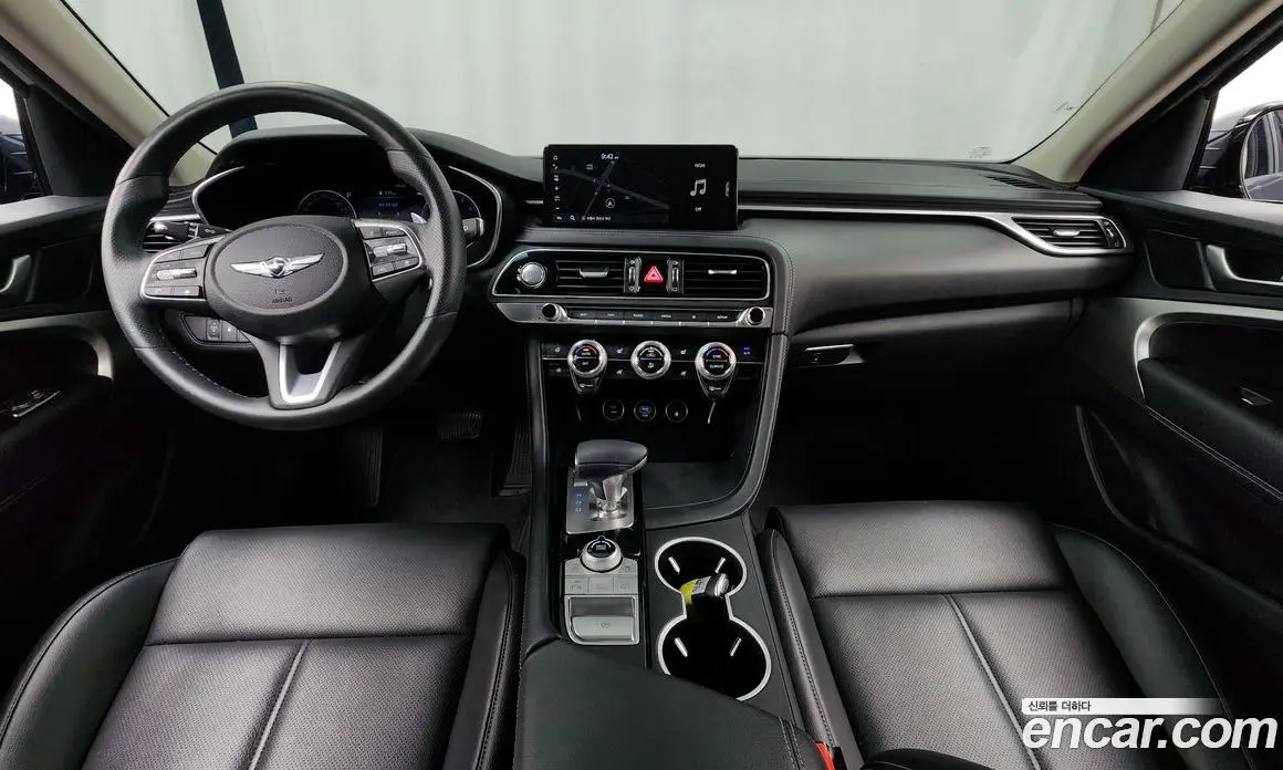 Genesis G70 2022 2.0 автомат (гидро), фото 10