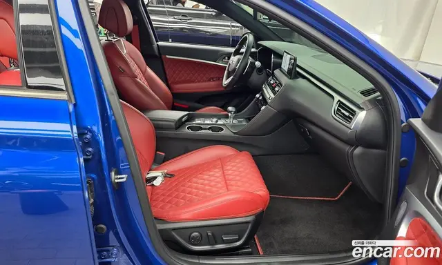 Genesis G70 2023 2.5 автомат (гидро), миниатюра 11