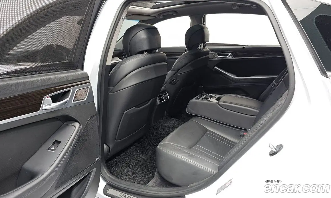 Genesis G80 2016 3.3 автомат (гидро), фото 11 Genesis G80 2016 3.3 автомат (гидро), фото 11