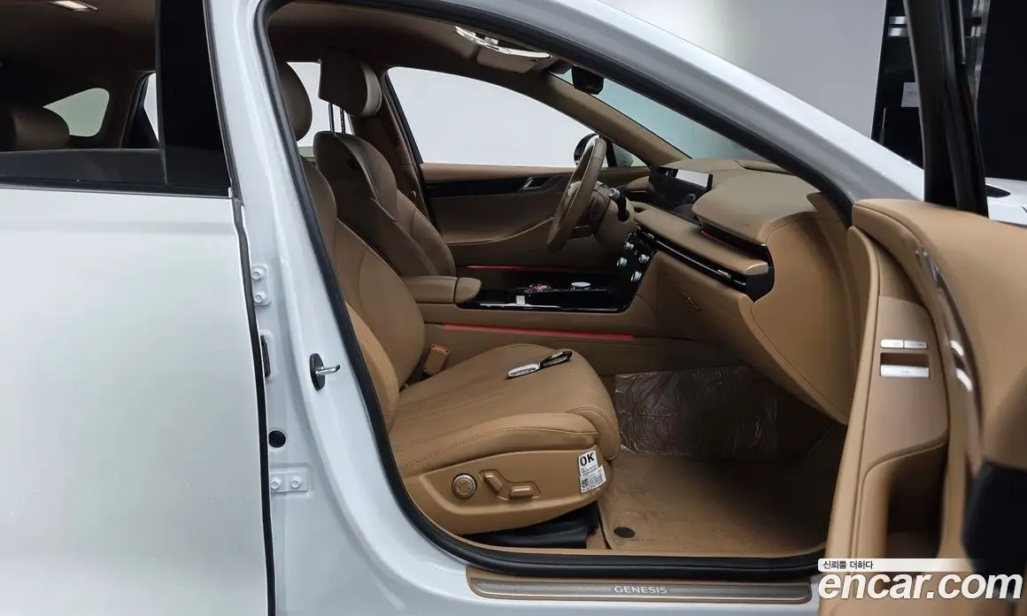 Genesis G80 2025 2.5 автомат (гидро), фото 15