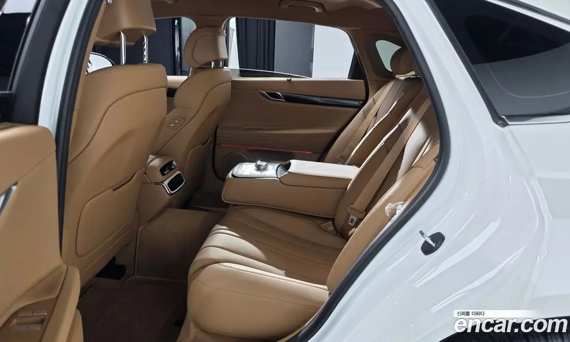 Genesis G80 2025 2.5 автомат (гидро), фото 17