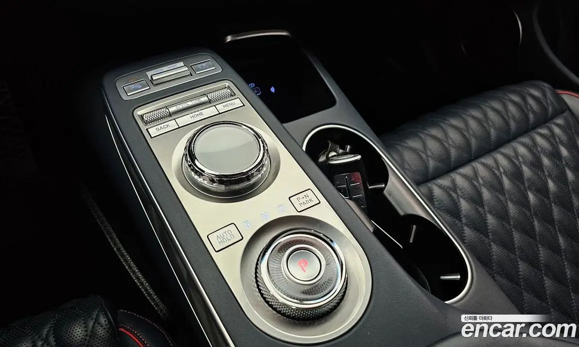 Genesis GV70 2021 2.5 автомат (гидро), фото 12