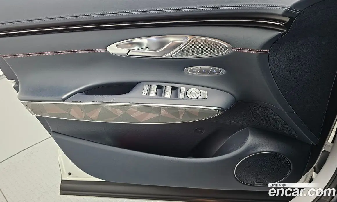 Genesis GV70 2021 2.5 автомат (гидро), фото 14