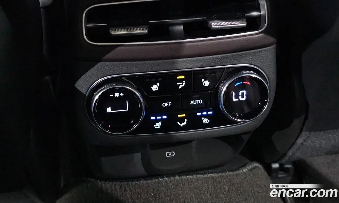 Genesis GV70 2021 2.5 автомат (гидро), фото 25