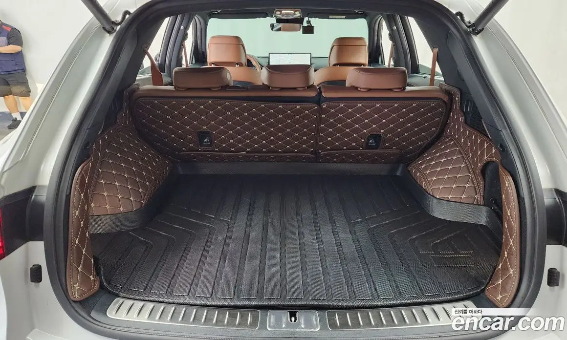 Genesis GV70 2021 2.5 автомат (гидро), фото 26 Genesis GV70 2021 2.5 автомат (гидро), фото 26