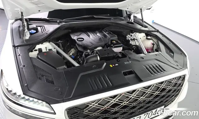 Genesis GV70 2024 2.5 автомат (гидро), миниатюра 6
