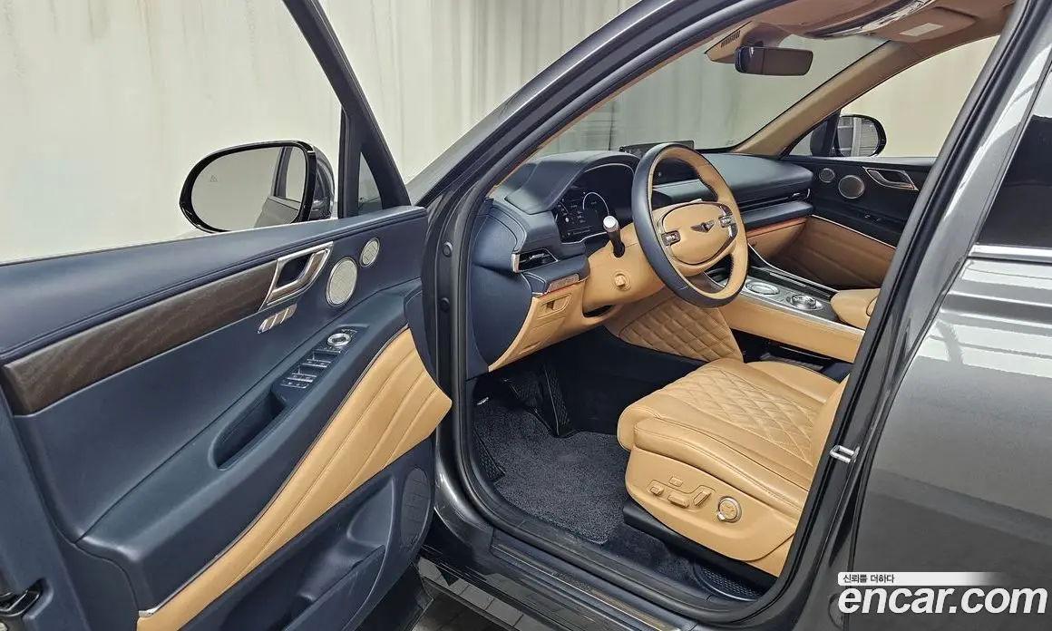 Genesis GV80 2022 2.5 автомат (гидро), фото 12 Genesis GV80 2022 2.5 автомат (гидро), фото 12