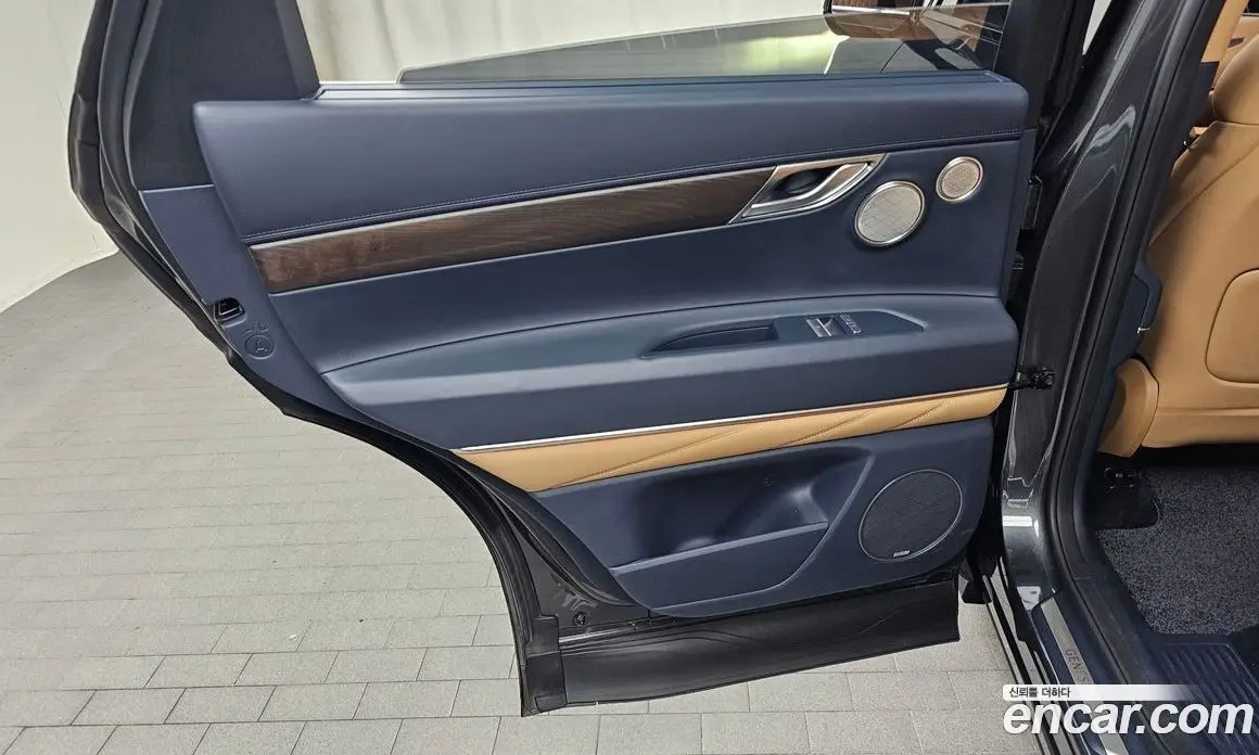 Genesis GV80 2022 2.5 автомат (гидро), фото 14 Genesis GV80 2022 2.5 автомат (гидро), фото 14