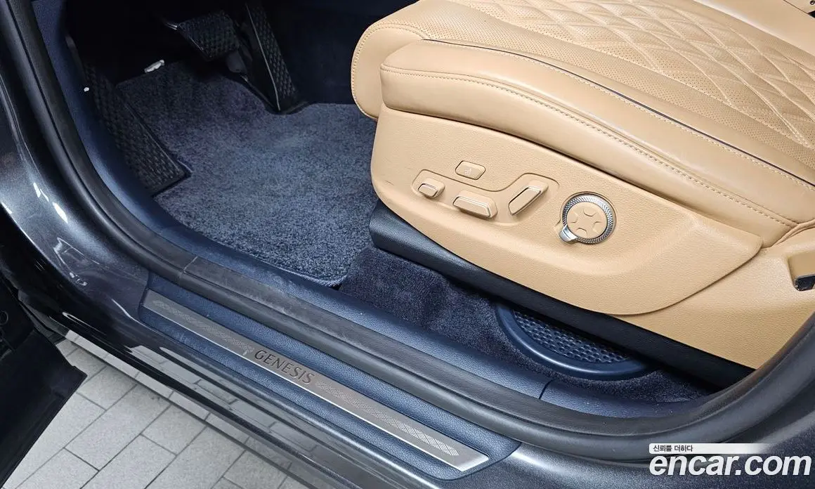 Genesis GV80 2022 2.5 автомат (гидро), фото 26 Genesis GV80 2022 2.5 автомат (гидро), фото 26