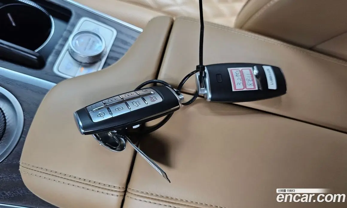 Genesis GV80 2022 2.5 автомат (гидро), фото 27 Genesis GV80 2022 2.5 автомат (гидро), фото 27
