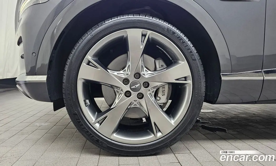 Genesis GV80 2022 2.5 автомат (гидро), фото 4 Genesis GV80 2022 2.5 автомат (гидро), фото 4