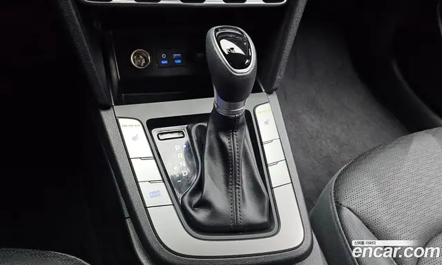 Hyundai Avante 2019 1.6 автомат (гидро), миниатюра 12