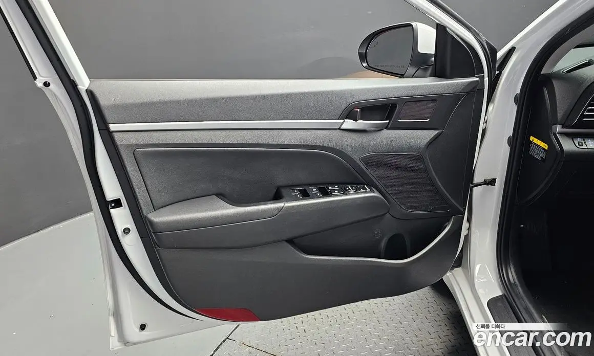 Hyundai Avante 2019 1.6 автомат (гидро), фото 14 Hyundai Avante 2019 1.6 автомат (гидро), фото 14