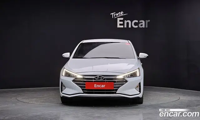 Hyundai Avante 2019 1.6 автомат (гидро), миниатюра 3 Hyundai Avante 2019 1.6 автомат (гидро), миниатюра 3