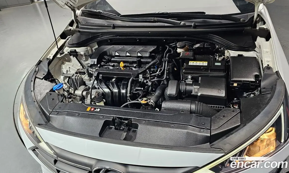 Hyundai Avante 2019 1.6 автомат (гидро), фото 6 Hyundai Avante 2019 1.6 автомат (гидро), фото 6