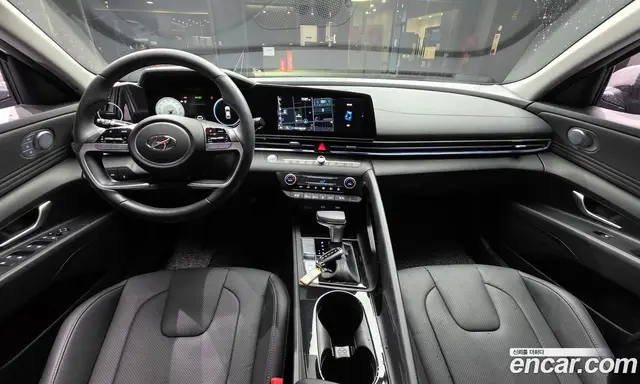Hyundai Avante 2020 1.6 автомат (гидро), миниатюра 10 Hyundai Avante 2020 1.6 автомат (гидро), миниатюра 10