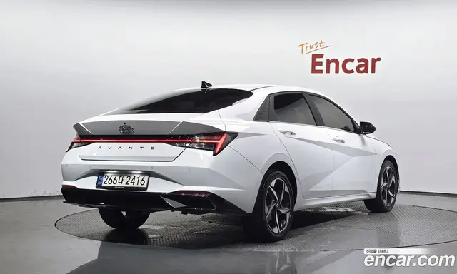 Hyundai Avante 2020 1.6 автомат (гидро), миниатюра 1 Hyundai Avante 2020 1.6 автомат (гидро), миниатюра 1