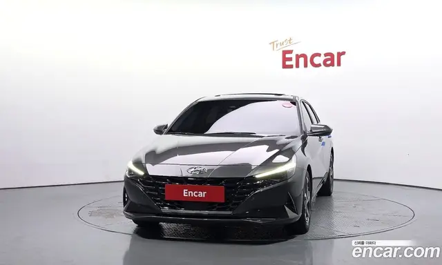 Hyundai Avante 2023 1.6 автомат (гидро), миниатюра 3