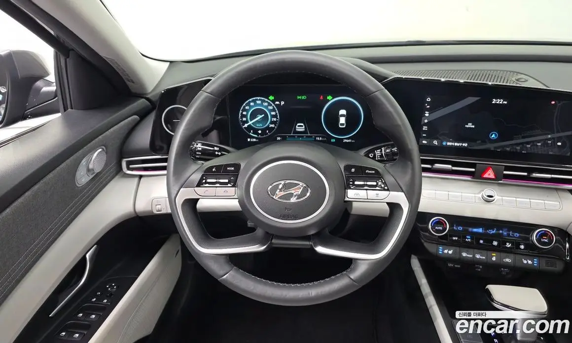 Hyundai Avante 2023 1.6 автомат (гидро), фото 21