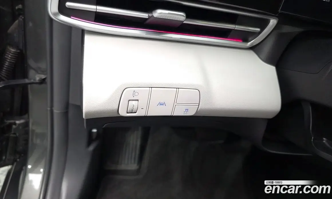 Hyundai Avante 2023 1.6 автомат (гидро), фото 24