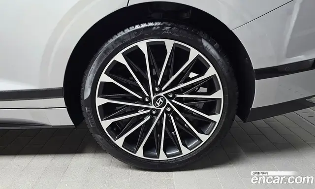 Hyundai Grandeur 2024 1.6 автомат (гидро), миниатюра 7 Hyundai Grandeur 2024 1.6 автомат (гидро), миниатюра 7