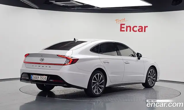 Hyundai Sonata 2022 2.0 автомат (гидро), миниатюра 2 Hyundai Sonata 2022 2.0 автомат (гидро), миниатюра 2