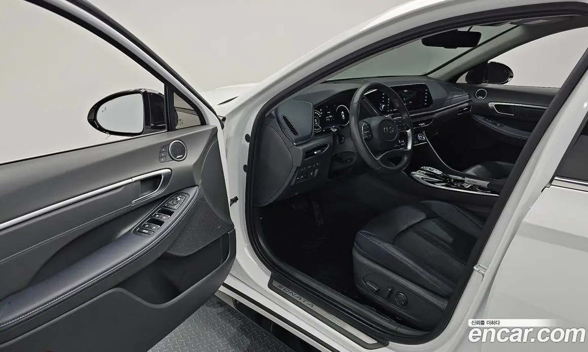 Hyundai Sonata 2022 2.0 автомат (гидро), фото 13 Hyundai Sonata 2022 2.0 автомат (гидро), фото 13