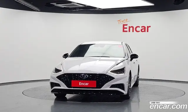 Hyundai Sonata 2022 2.0 автомат (гидро), миниатюра 3 Hyundai Sonata 2022 2.0 автомат (гидро), миниатюра 3