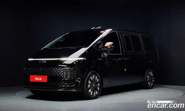 Hyundai Staria, 2023, 34 843 км