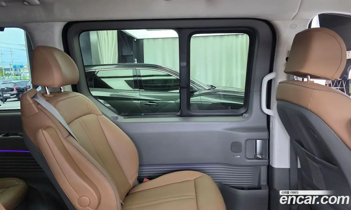 Hyundai Staria 2023 3.5 автомат (гидро), фото 15 Hyundai Staria 2023 3.5 автомат (гидро), фото 15